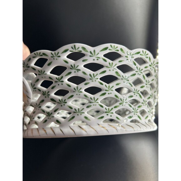 Andrea by Sadek Porcelain Basket Bowl Green & Gold Accents - Picture 6 of 11